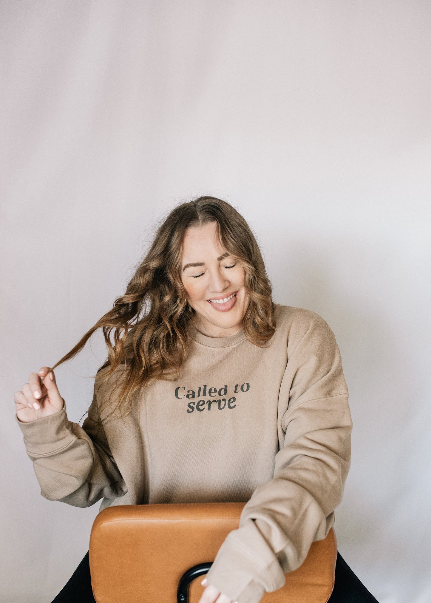 Called to Serve Pullover Sweatshirt in Latte